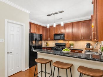 1430 W 24th Street