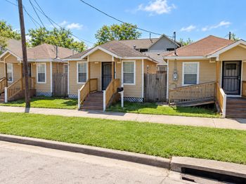 1713 Dan Street