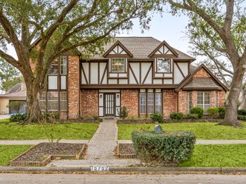 15702 Mesa Verde Drive