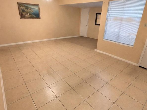 781 Country Place Drive 1073, Houston TX 77079