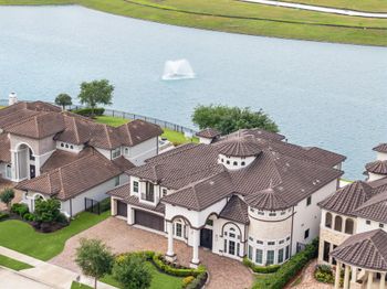 38 Enclave Manor Drive