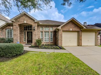 1118 Compass Cove Circle