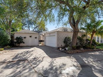 12800 Briar Forest Drive