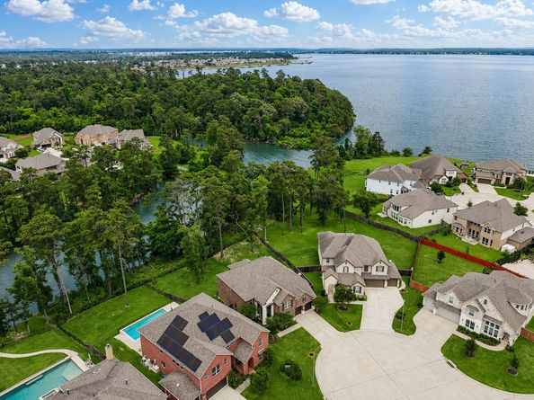 13710 Nubenbrook Lake Drive, Houston TX 77044