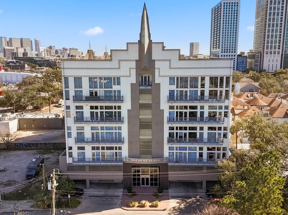 3311 Yupon Street 317, Houston TX 77006