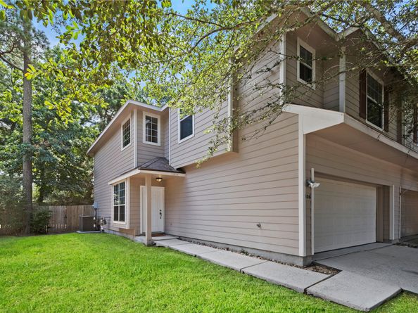 106 E Stedhill Loop, The Woodlands TX 77384