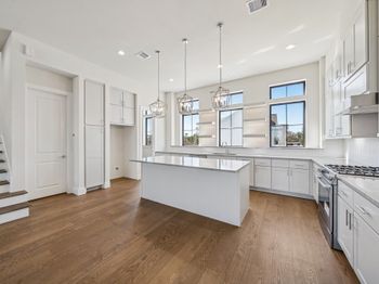 1708 Sedola Lane
