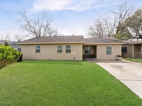 5646 Belmark Street, Houston TX 77033
