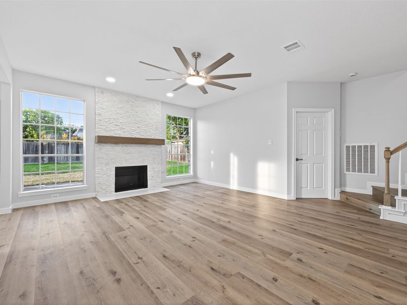 8010 Ashley Circle Drive N, Houston TX 77071