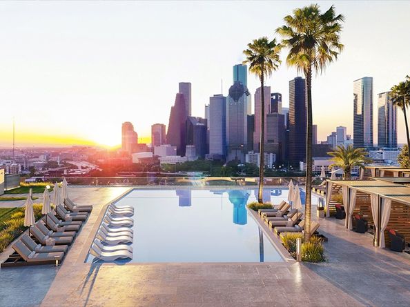 1711 Allen Parkway 2605, Houston TX 77019