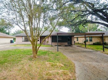 2203 Bron Holly Drive