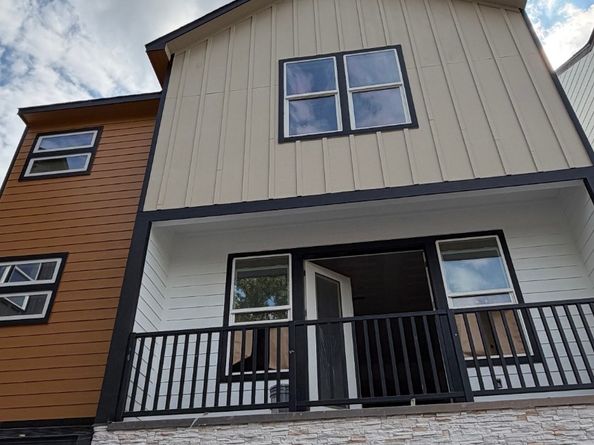 2709 Berry Street, Houston TX 77004