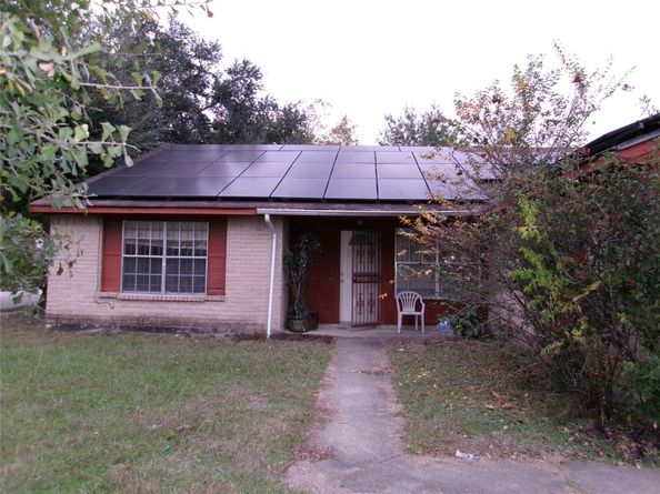 3250 Walhalla Drive, Houston TX 77066