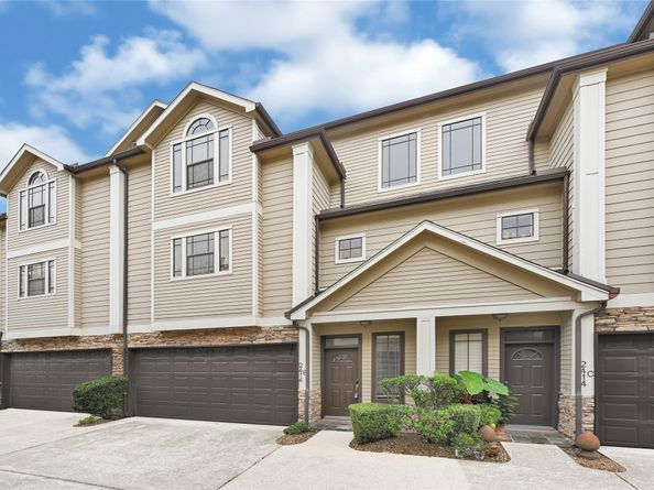 2414 Calumet Street B, Houston TX 77004