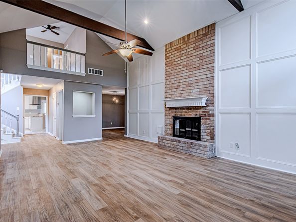 3323 Lost Hollow Drive, Houston TX 77339