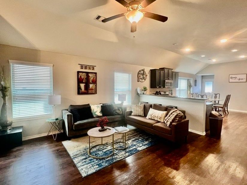 1510 Spencer Glen Lane, Houston TX 77073