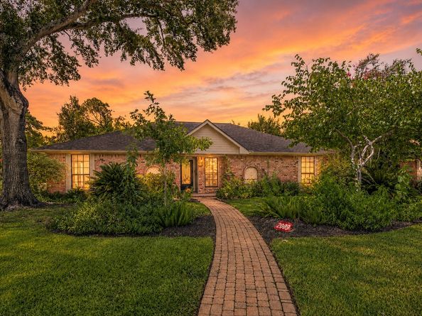 2003 Richvale Lane, Houston TX 77062