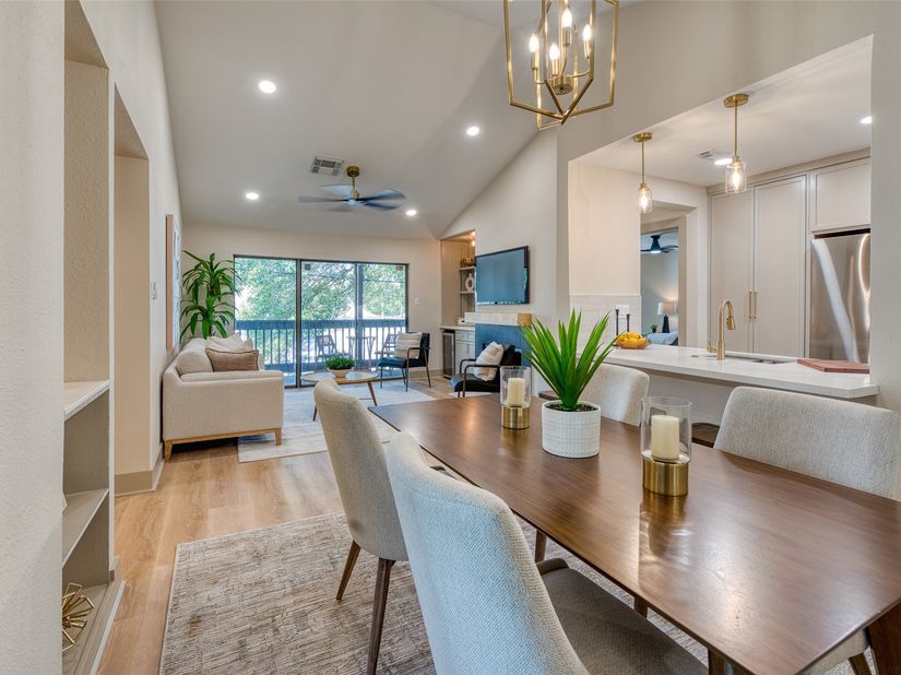 2829 Timmons Lane 120, Houston TX 77027