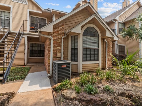 2300 Old Spanish Trail 1011, Houston TX 77054