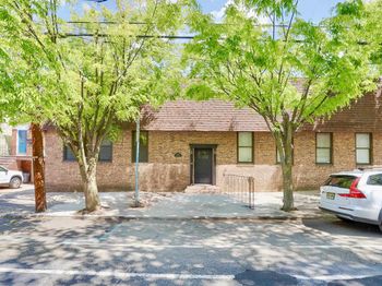 118 Leonard St