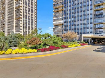200 Winston Dr
