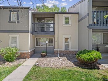 800 W Moorhead Circle