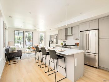 Undisclosed Address #3724045