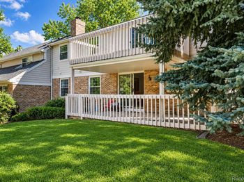 7101 S Poplar Court