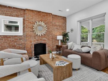 734 N Downing Street