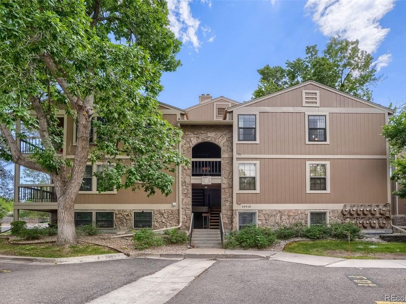 10910 W Florida Avenue 522, Lakewood CO 80232