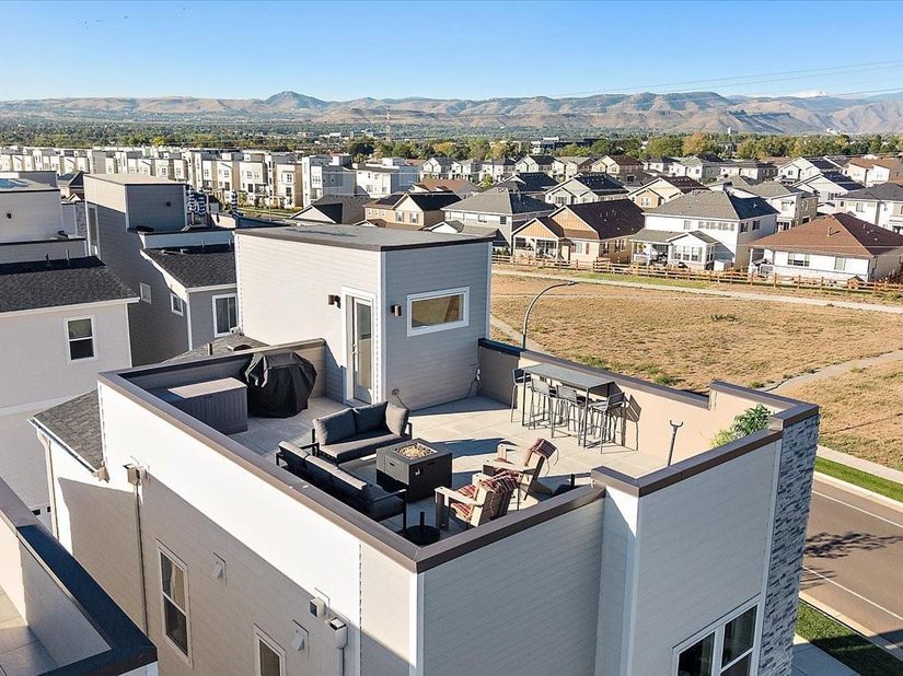 11231 W 53rd Drive, Arvada CO 80002