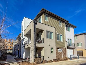 4140 E Warren Avenue