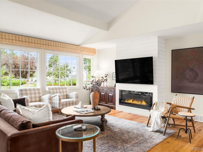 6 Carriage Lane, Cherry Hills Village CO 80121