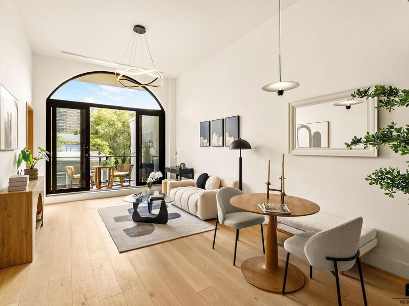 100 Scholes Street 3B, Brooklyn NY 11206