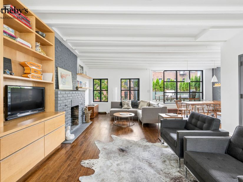 35 Monroe Place 4, Brooklyn NY 11201