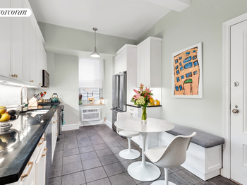 139 East 94th Street