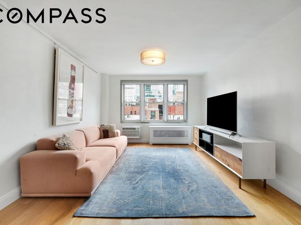 160 East 27th Street 8F, New York NY 10016