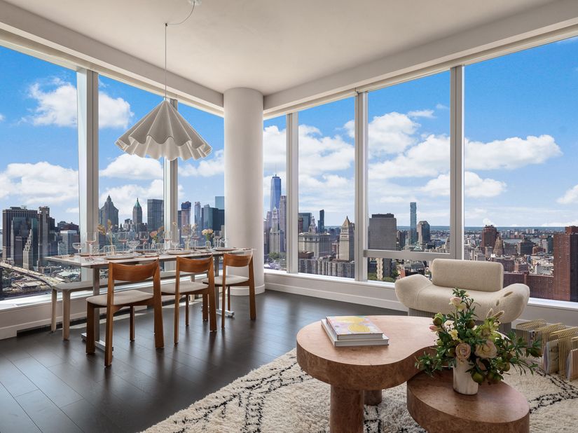 252 South Street 71A, New York NY 10002
