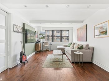 201 East 28th Street