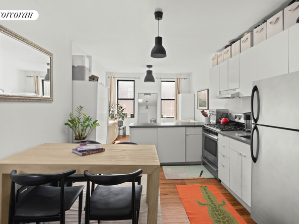 175 Bleecker Street 18, New York NY 10012