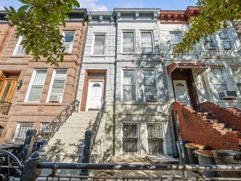 593 Bainbridge Street