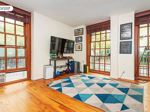 517 East 77th Street 1N, New York NY 10021