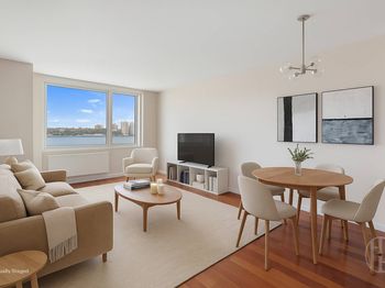 100 Riverside Boulevard