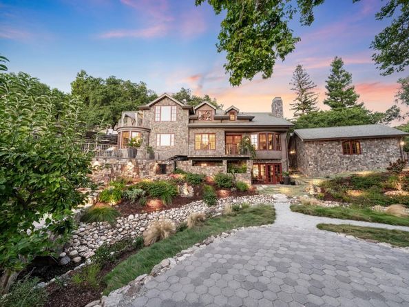 15985 Shannon Road, Los Gatos CA 95032