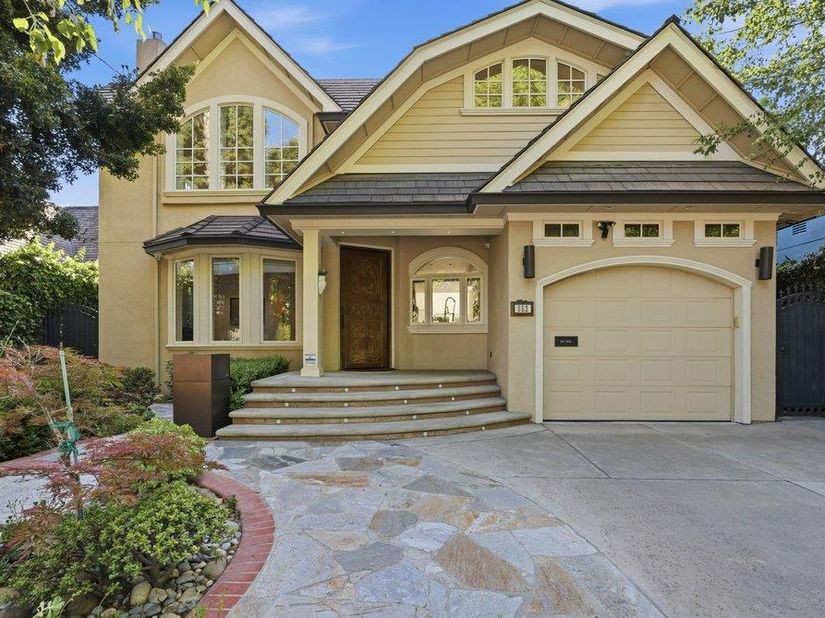 853 Riverside Drive, San Jose CA 95125