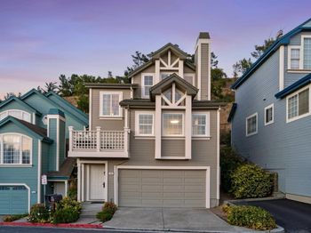 105 Mountain Road