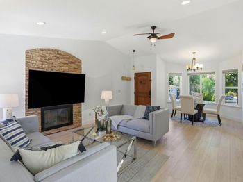 2736 Reno Drive