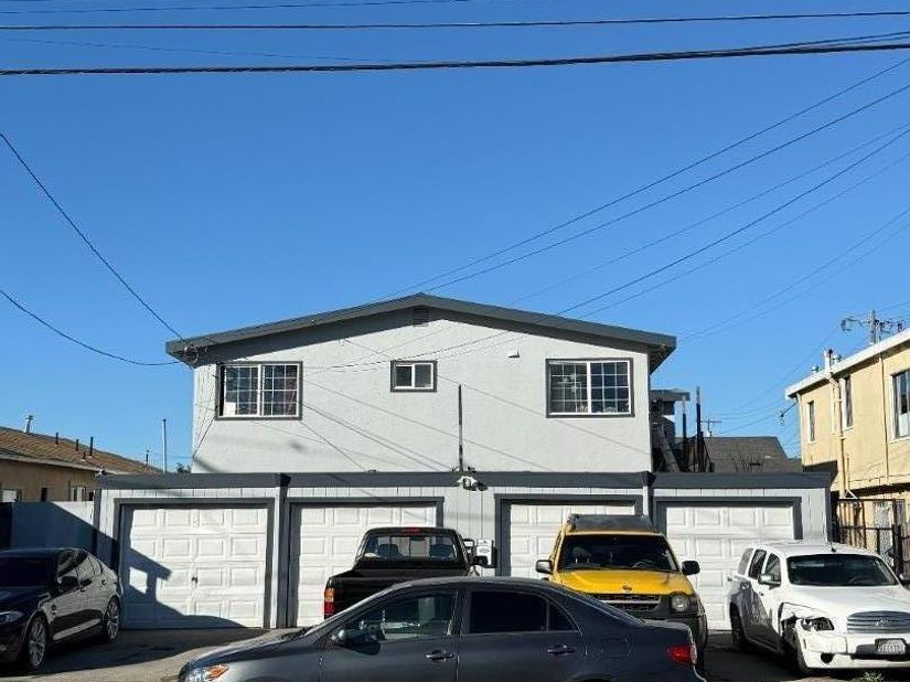 219 Barrett Avenue, Richmond CA 94801