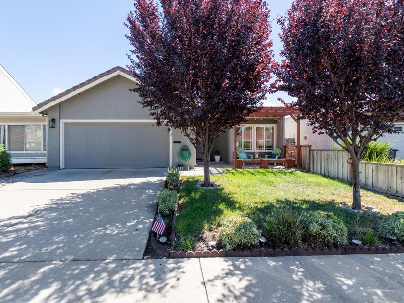 4043 Rennellwood Way, Pleasanton CA 94566