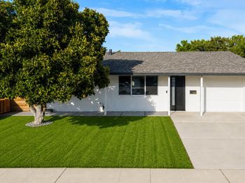 3128 Julio Avenue